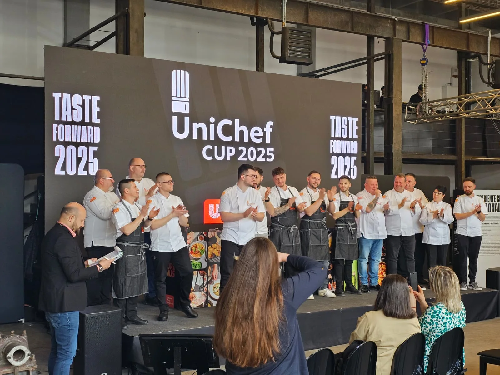 Participants gathered on the UniChef Cup 2025 stage in Bucharest.