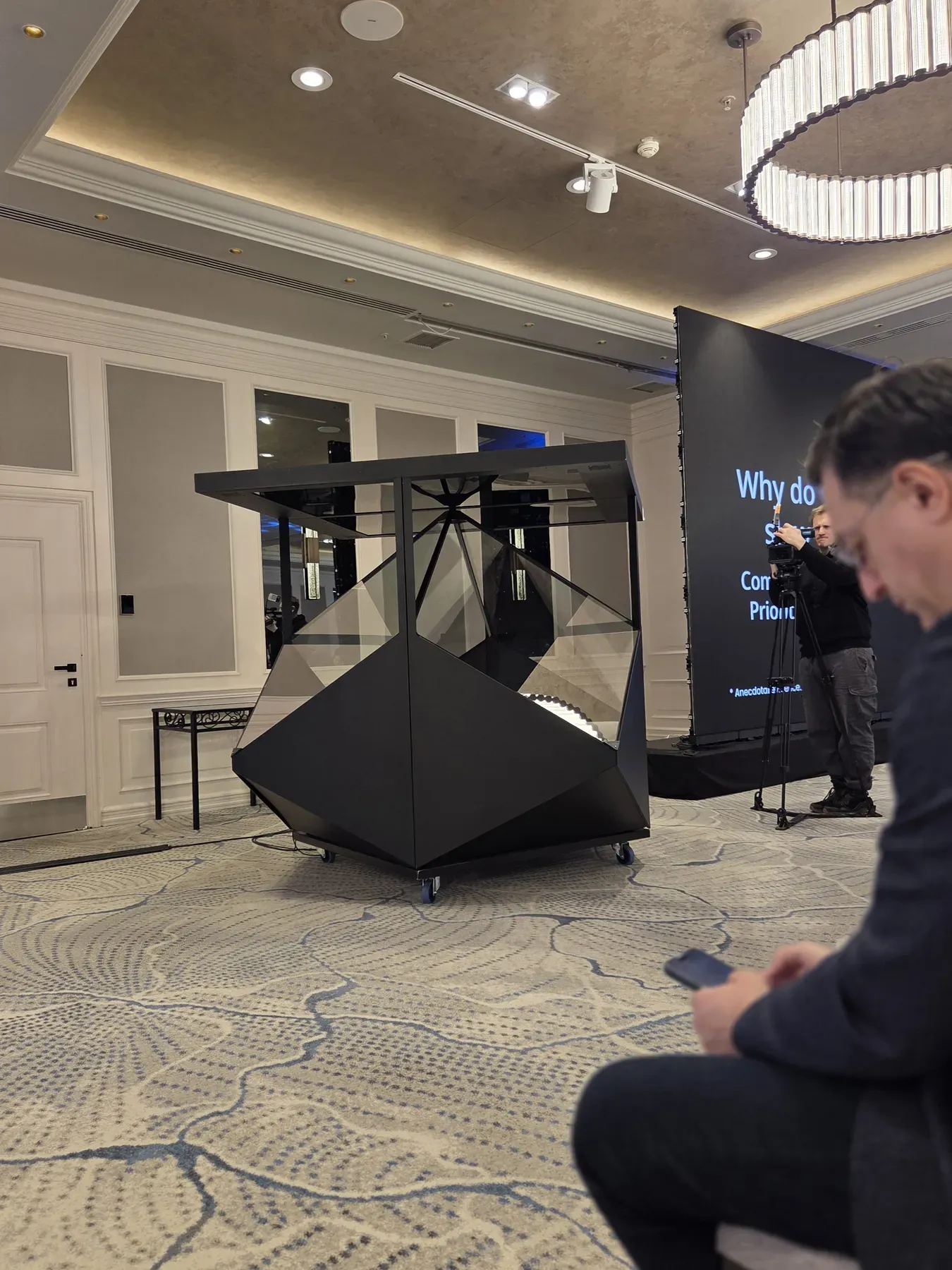 Dreamoc Diamond holographic display set up for the AmCham event at the Marriott Grand Ballroom in Bucharest.