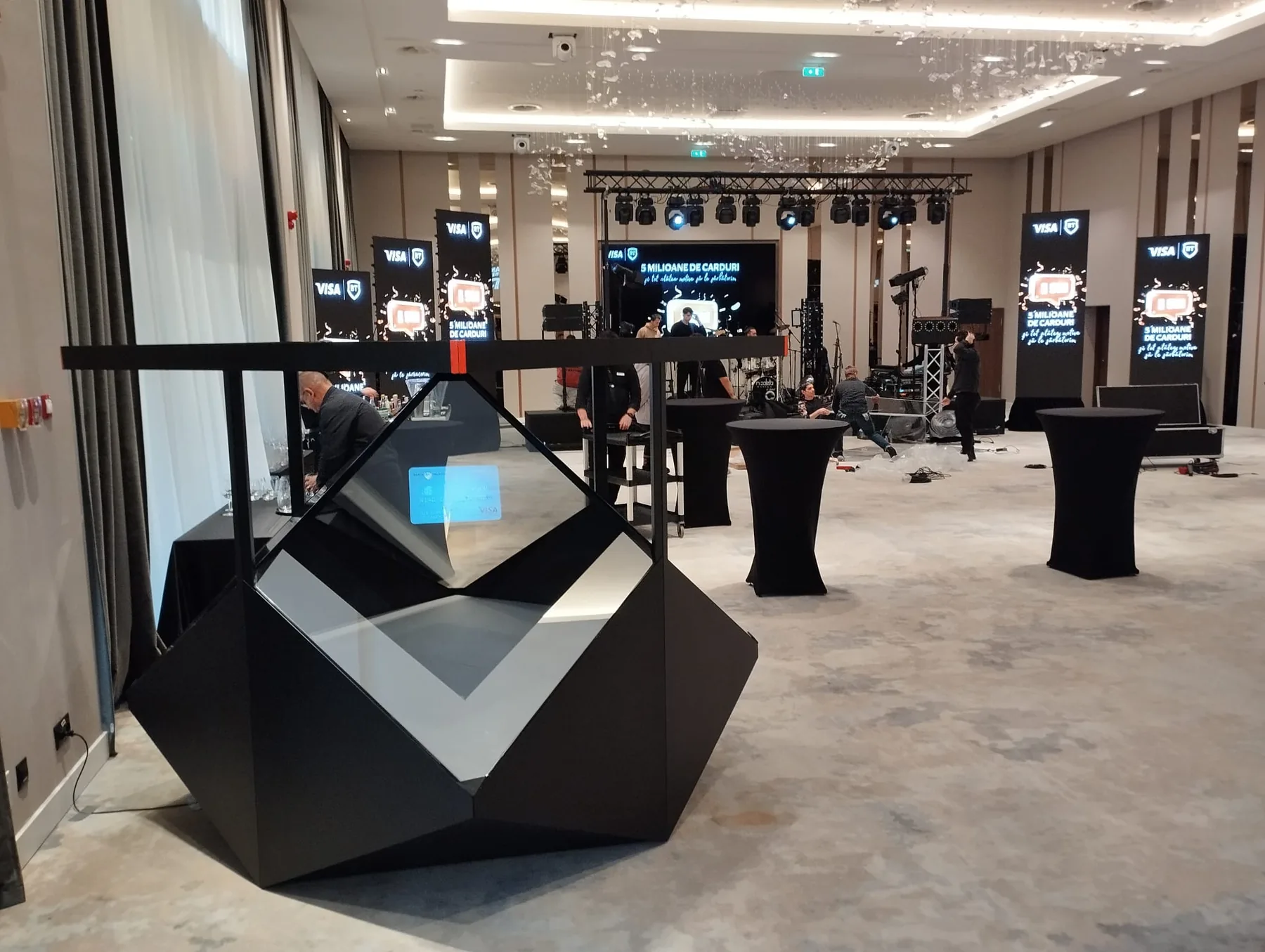 Dreamoc Diamond holographic display inside the event room for Visa-BT at Radisson Blu Hotel in Cluj Napoca.