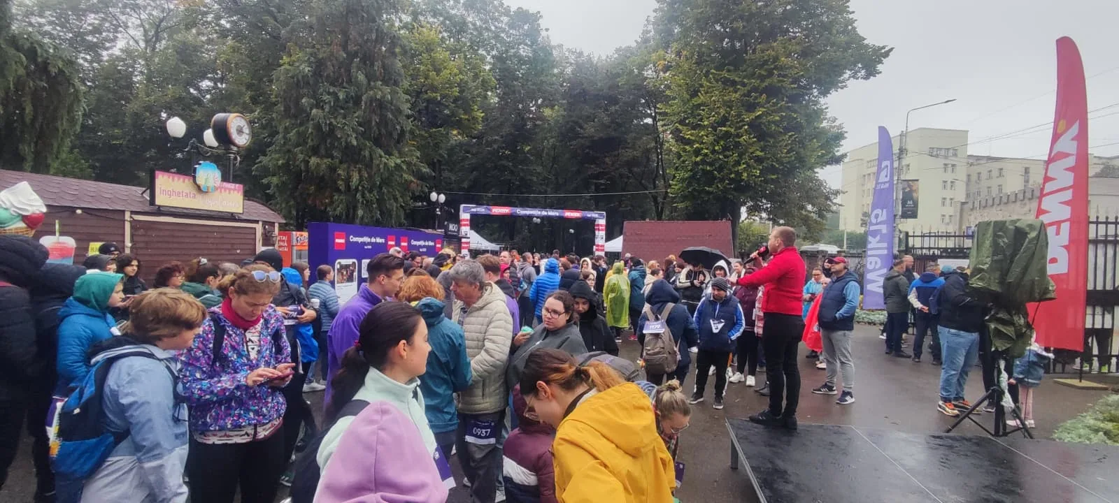 Walk15 Iasi participants gathered along the outdoor event route for Walk15 Iasi at Parc in Iasi.